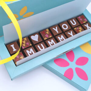 I love you Mummy chocolates by cocoapod