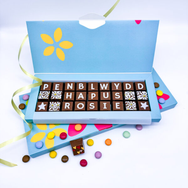 Penblwydd Hapus Chocolates by Cocoapod